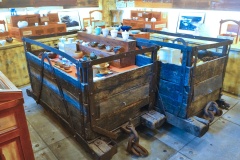 11-Jiufen-mining-cart-display