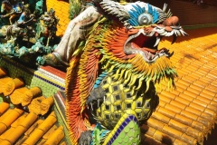 3-Jiufen-Temple-Dragon-detail
