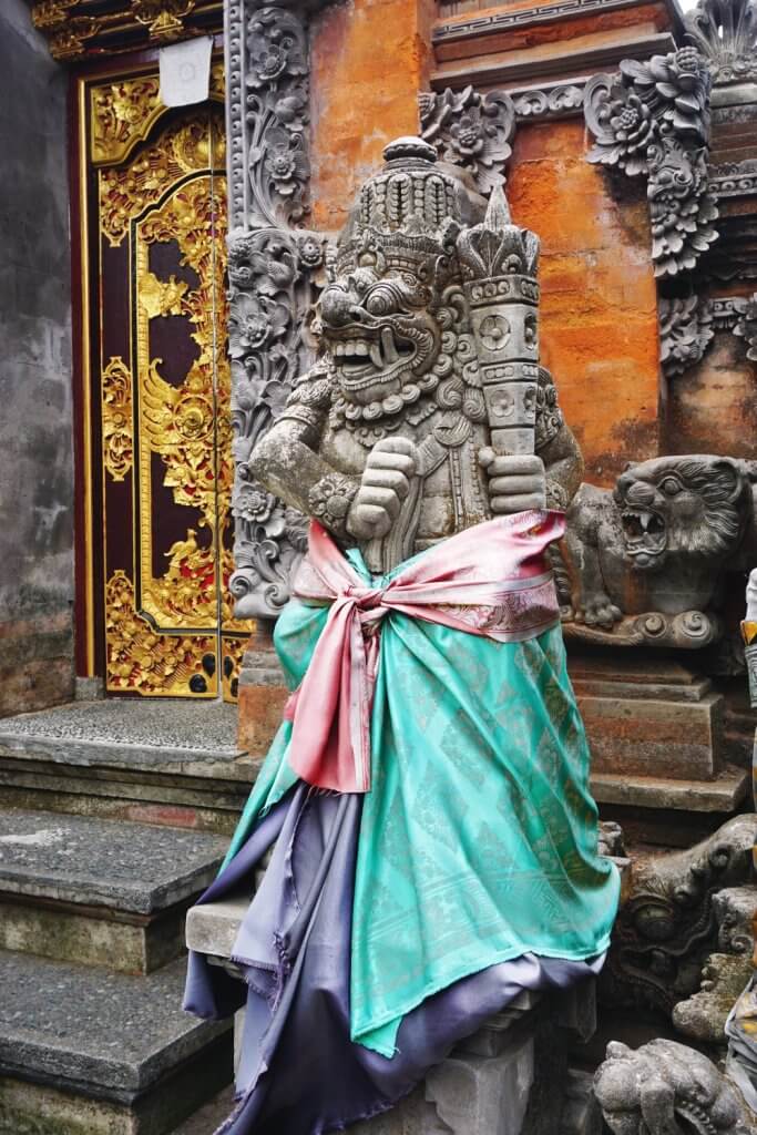 Fierce Balinese warrior... in a skirt